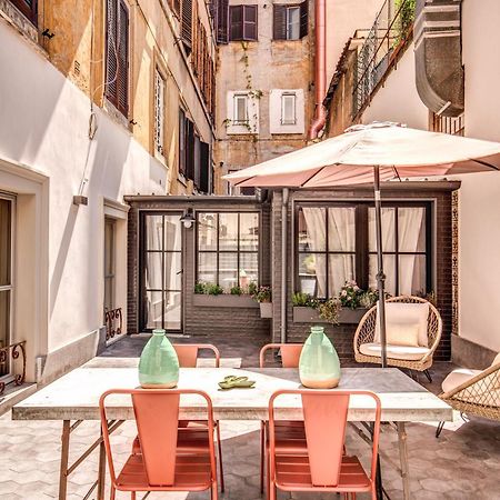 Decharme Apartment With Terrace In Monti Rome Luaran gambar