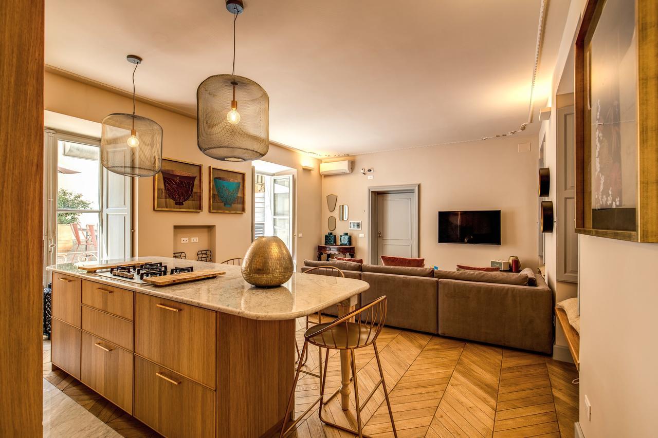 Decharme Apartment With Terrace In Monti Rome Luaran gambar