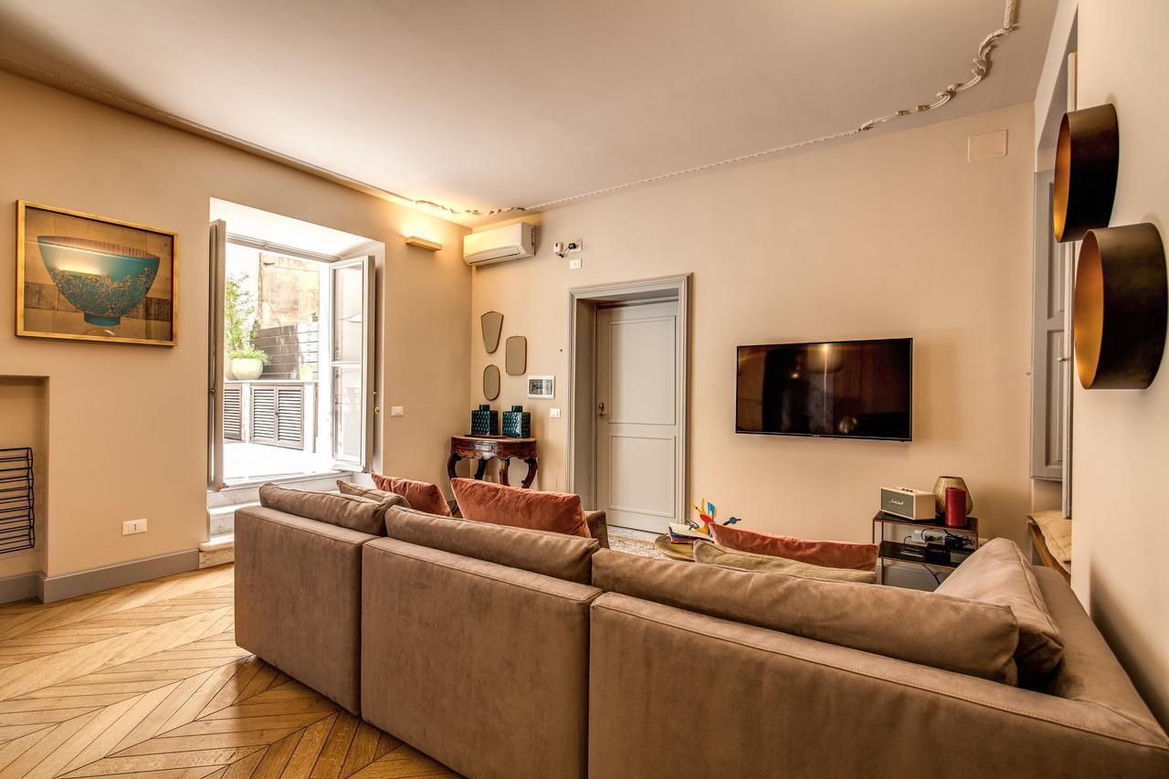 Decharme Apartment With Terrace In Monti Rome Luaran gambar